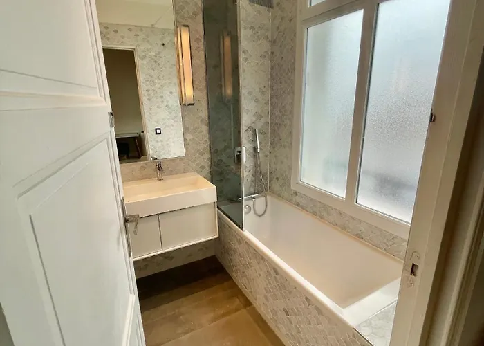 Luxury Times Square District Apartman